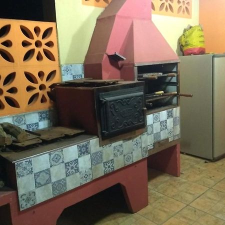 Casa de sitio em Brotas Exterior foto